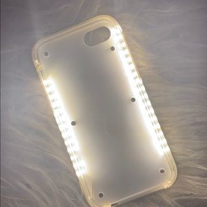 iPhone 7 Light Case